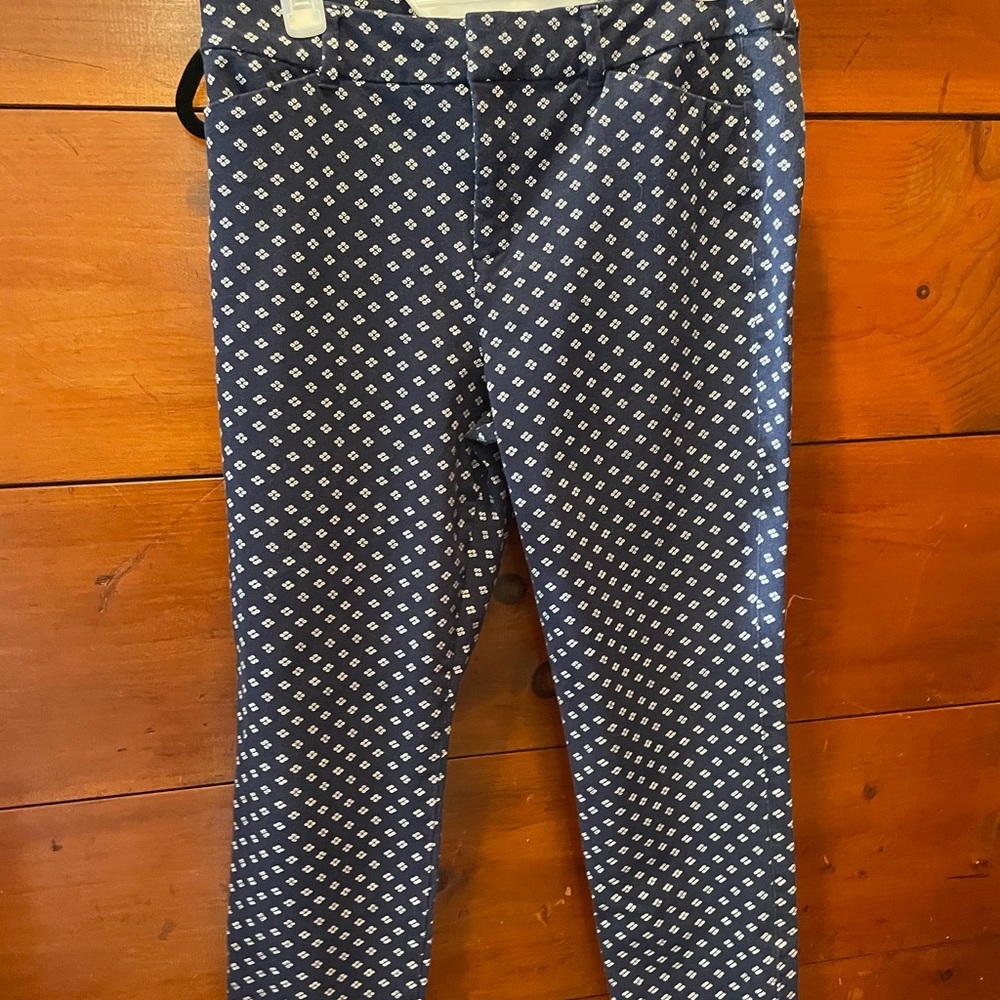 🐞Old Navy pixie high rise straight leg pants 12